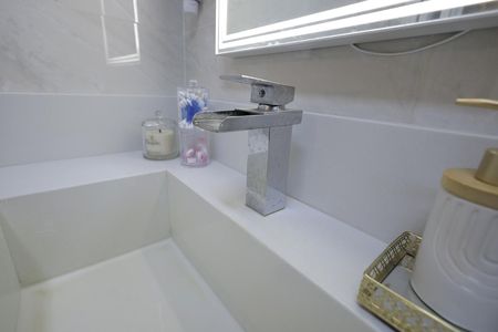 Apartamento à venda com 50m², 2 quartos e 1 vagaBanheiro Social