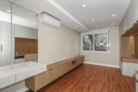 Casa de condomínio à venda com 344m², 3 quartos e 3 vagasQuarto Suíte