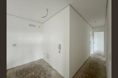 Apartamento à venda com 270m², 4 quartos e 4 vagas Apartamento à venda com 270m², 4 quartos e 4 vagasCorredor Suítes
