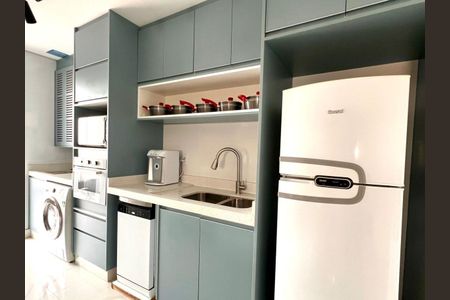 Apartamento à venda com 77m², 2 quartos e 2 vagas Apartamento à venda com 77m², 2 quartos e 2 vagasCozinha