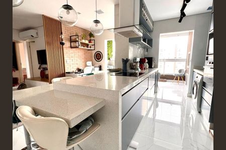 Apartamento à venda com 77m², 2 quartos e 2 vagas Apartamento à venda com 77m², 2 quartos e 2 vagasCozinha