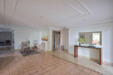 Apartamento para alugar com 100m², 3 quartos e 2 vagas Apartamento para alugar com 100m², 3 quartos e 2 vagasHall Social