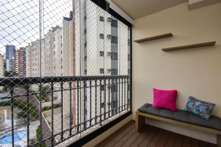 Varanda de apartamento para alugar com 3 quartos, 100m² em Vila Suzana, São Paulo