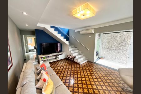 Sala de casa à venda com 2 quartos, 162m² em Vila Aurora (zona Norte), São Paulo