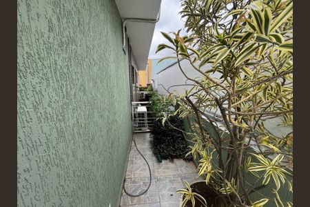 Casa à venda com 162m², 2 quartos e 3 vagasQuarto Suíte Varanda