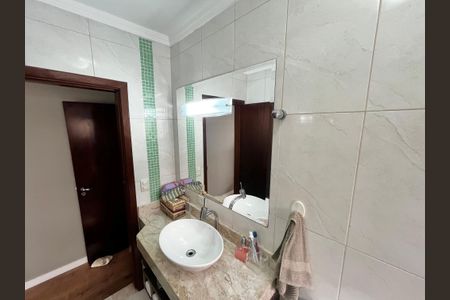 Casa à venda com 162m², 2 quartos e 3 vagasBanheiro da Suíte