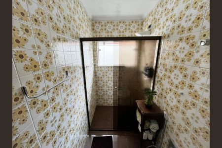 Casa à venda com 162m², 2 quartos e 3 vagasBanheiro