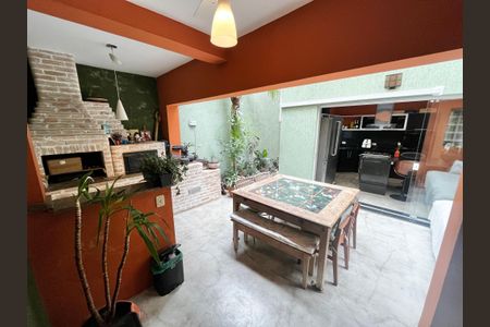 Casa à venda com 162m², 2 quartos e 3 vagasÁrea gourmet