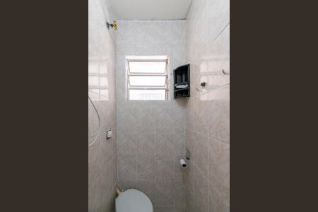 Casa para alugar com 35m², 1 quarto e sem vaga Casa para alugar com 35m², 1 quarto e sem vagaBanheiro Social