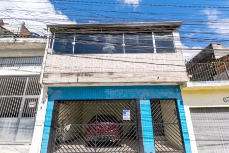 Casa para alugar com 35m², 1 quarto e sem vaga Casa para alugar com 35m², 1 quarto e sem vagaFachada