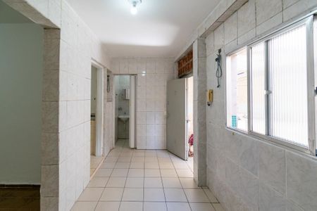 Casa para alugar com 35m², 1 quarto e sem vaga Casa para alugar com 35m², 1 quarto e sem vagaSala