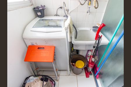 Apartamento à venda com 64m², 3 quartos e 1 vagaÁrea de Serviço