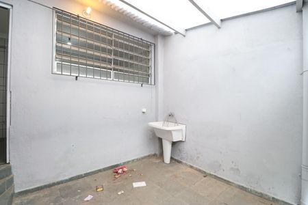 Casa para alugar com 250m², 3 quartos e 1 vagaÁrea de Serviço