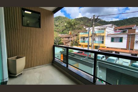 Casa de condomínio à venda com 196m², 3 quartos e 1 vaga Casa de condomínio à venda com 196m², 3 quartos e 1 vagaVaranda da Suíte 2