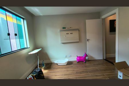 Casa de condomínio à venda com 196m², 3 quartos e 1 vaga Casa de condomínio à venda com 196m², 3 quartos e 1 vagaSuíte 3