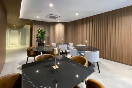 Studio à venda com 47m², 1 quarto e 1 vagaSalão de Festas