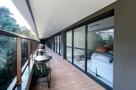 Studio à venda com 47m², 1 quarto e 1 vagaSalão de Festas