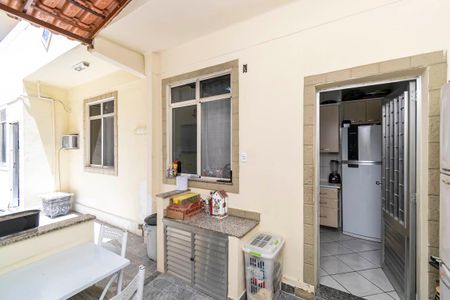 Casa à venda com 90m², 2 quartos e 2 vagasÁrea de Serviço