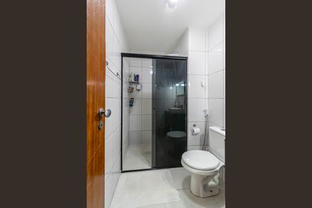 Casa à venda com 90m², 2 quartos e 2 vagasBanheiro Social