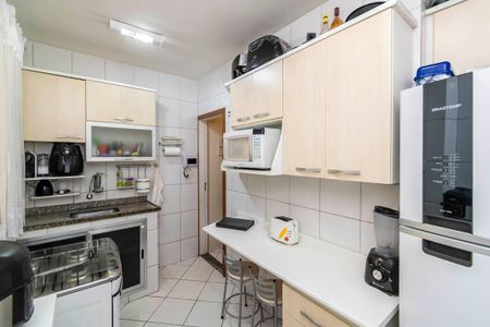 Casa à venda com 90m², 2 quartos e 2 vagasCozinha
