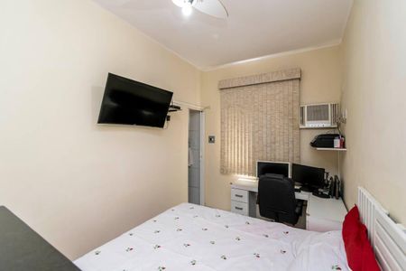 Casa à venda com 90m², 2 quartos e 2 vagasQuarto 1 Suíte