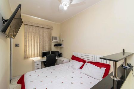 Casa à venda com 90m², 2 quartos e 2 vagasQuarto 1 Suíte