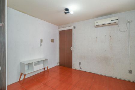 Sala de apartamento à venda com 2 quartos, 58m² em Mário Quintana, Porto Alegre