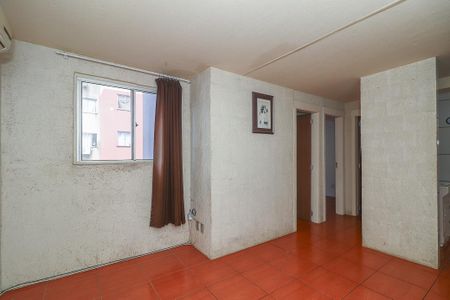 Sala de apartamento à venda com 2 quartos, 58m² em Mário Quintana, Porto Alegre