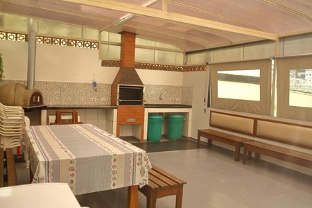 Apartamento à venda com 110m², 2 quartos e 1 vagaÁrea comum - Churrasqueira