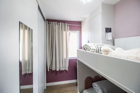 Apartamento à venda com 76m², 3 quartos e 2 vagasQuarto 3