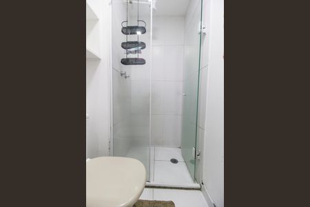 Apartamento à venda com 76m², 3 quartos e 2 vagasBanheiro da Suíte