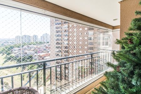 Apartamento à venda com 76m², 3 quartos e 2 vagasVaranda