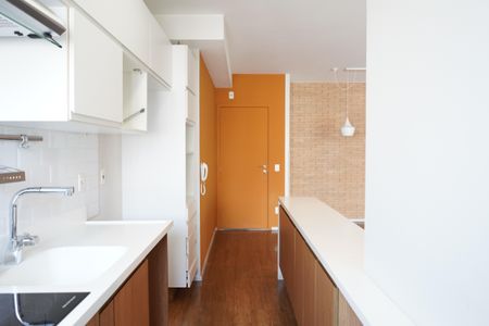 Apartamento à venda com 76m², 2 quartos e 2 vagasCozinha