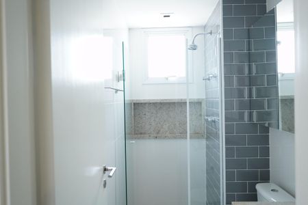 Apartamento à venda com 76m², 2 quartos e 2 vagasBanheiro