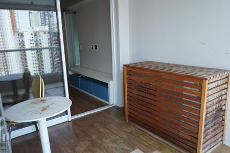 Apartamento à venda com 76m², 2 quartos e 2 vagasSacada