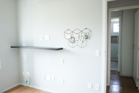 Apartamento à venda com 76m², 2 quartos e 2 vagasQuarto 2