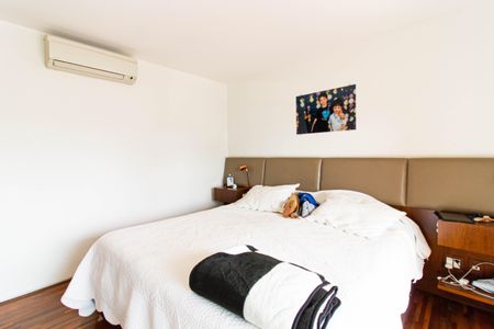 Apartamento para alugar com 244m², 4 quartos e 4 vagasSuíte 2