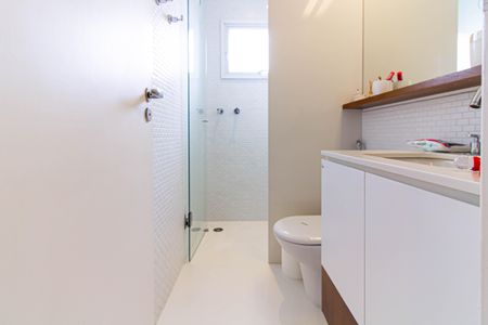 Apartamento para alugar com 244m², 4 quartos e 4 vagasBanheiro da Suíte 1