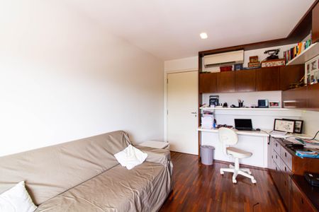 Apartamento para alugar com 244m², 4 quartos e 4 vagasEscritório