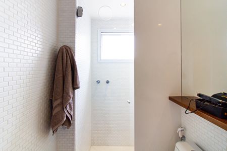 Apartamento para alugar com 244m², 4 quartos e 4 vagasBanheiro da Suíte 2