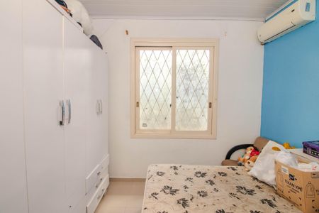 Quarto 2 de casa à venda com 2 quartos, 140m² em São João, Porto Alegre