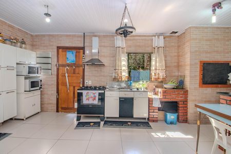 Casa à venda com 140m², 2 quartos e 1 vagaCozinha e Área de Serviço