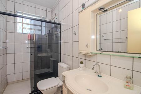 Casa à venda com 140m², 2 quartos e 1 vagaBanheiro