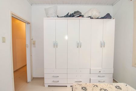 Quarto 2 de casa à venda com 2 quartos, 140m² em São João, Porto Alegre