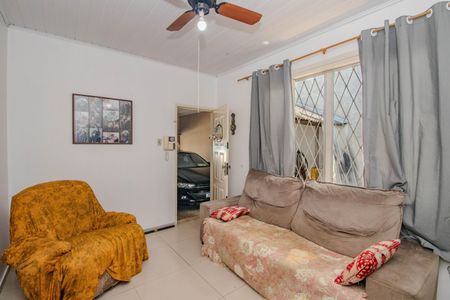 Sala de casa à venda com 2 quartos, 140m² em São João, Porto Alegre