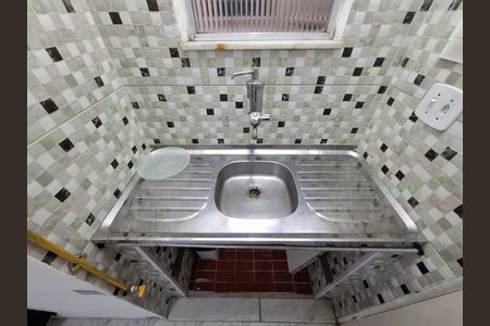 Cozinha de apartamento para alugar com 1 quarto, 21m² em Centro, Rio de Janeiro