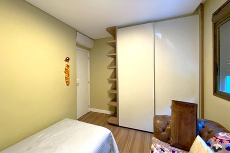 Apartamento à venda com 87m², 3 quartos e 2 vagasQuarto 2