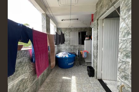 Casa para alugar com 92m², 3 quartos e sem vaga Casa para alugar com 92m², 3 quartos e sem vagaVaranda