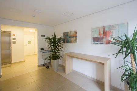 Apartamento à venda com 45m², 1 quarto e sem vaga Apartamento à venda com 45m², 1 quarto e sem vagaHall de entrada