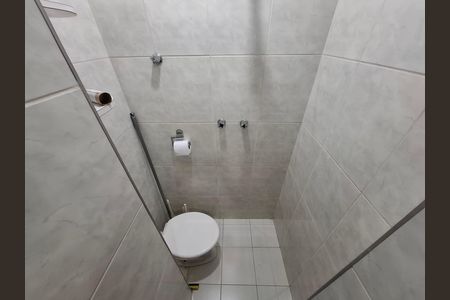 Apartamento à venda com 74m², 2 quartos e sem vaga Apartamento à venda com 74m², 2 quartos e sem vagaÁrea de serviço